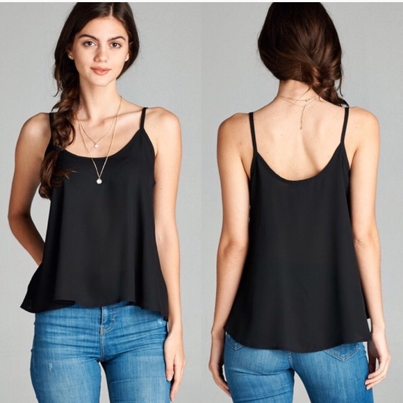 WILA Tops - Flowy black semi sheer tank top